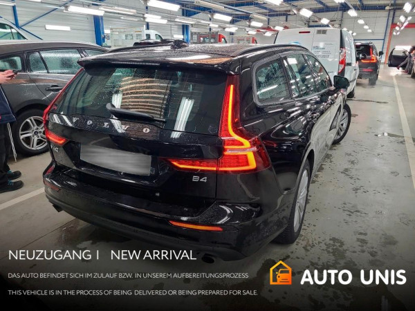 Volvo V60 2.0 Hybrid/Diesel B4 | Automatik gebraucht kaufen in Deutschland Preis 16541 € | foto №4 | AutoUnis.de auf Deutsch