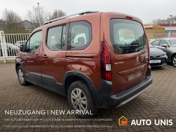 Peugeot Rifter 1.5 Diesel | Allure |Automatik | 5S gebraucht kaufen in Deutschland Preis 16541 € | foto №4 | AutoUnis.de auf Deutsch