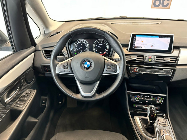 BMW 216 Active Tourer 216d | 1.5 Diesel | Automatik gebraucht kaufen in Deutschland Preis 13566 € | foto №12 | AutoUnis.de auf Deutsch