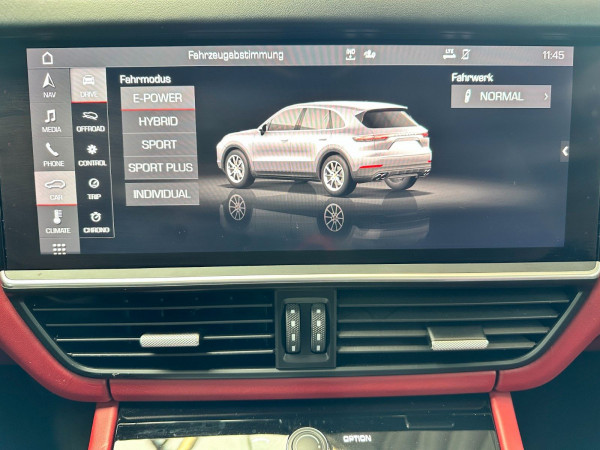 Buy Porsche Cayenne | 3.0 Plug-In| Automatik from Germany, price 59381 €| photo №21 | AutoUnis.de in Germany