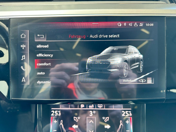Audi e-tron QUATTRO 50 | Launch Edition Plus Pro Line gebraucht kaufen in Deutschland Preis 22491 € | foto №18 | AutoUnis.de auf Deutsch