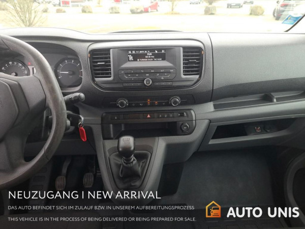 Toyota Proace (Verso) 1.5 Diesel | 9S gebraucht kaufen in Deutschland Preis 23681 € | foto №8 | AutoUnis.de auf Deutsch