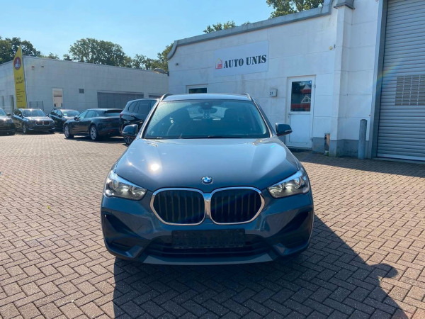 BMW X1 sDrive16d Diesel | Scheckheft | 1.Hand MwSt gebraucht kaufen in Deutschland Preis 13900 € | foto №2 | AutoUnis.de auf Deutsch
