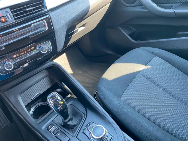 BMW X1 sDrive16d Diesel | Scheckheft | 1.Hand MwSt gebraucht kaufen in Deutschland Preis 13900 € | foto №14 | AutoUnis.de auf Deutsch