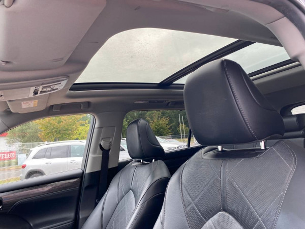 Toyota Highlander Hybrid E-CVT AWD-I gebraucht kaufen in Deutschland Preis 28900 € | foto №16 | AutoUnis.de auf Deutsch