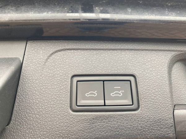 Volkswagen Passat Variant Business gebraucht kaufen in Deutschland Preis 18900 € | foto №20 | AutoUnis.de auf Deutsch