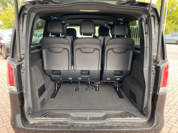 Mercedes-Benz V 250 d 4MATIC lang AVANTGARDE gebraucht kaufen in Deutschland Preis 59900 € | foto №24 | AutoUnis.de auf Deutsch